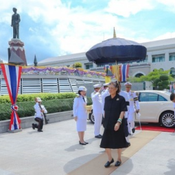Her Royal Highness Princess Maha Chakri Sirindhorn Attends the Annual Tribute and Wreath Laying Ceremony to Pay Homage to the Royal Monument of His Majesty King Ananda Mahidol