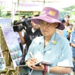 Her Royal Highness Princess Maha Chakri Sirindhorn Visits and Observes the Operation of Project on Following His Majesty's Footsteps at Fort Surasakmontri, Lampang Province