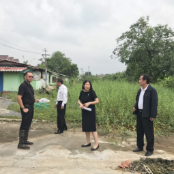 Deputy Secretary-General and Treasurer of the Chaipattana Foundation conducted the Land Survey in Bangbon District Bangkok