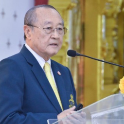 Secretary-General of the Chaipattana Foundation Gives a Special Speech on "Follow the Father’s Footsteps" in Remembrance of His Majesty King Bhumibol Adulyadej The Great