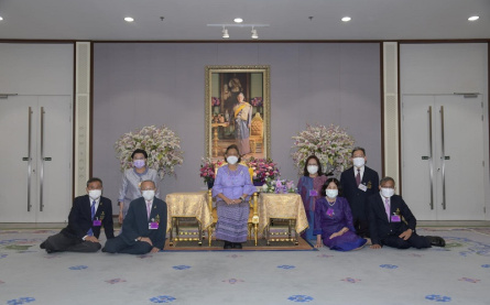 Her Royal Highness Princess Maha Chakri Sirindhorn Grants an ...