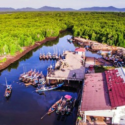 โครงการอุตสาหกรรมประมงพื้นบ้าน ต.แม่นางขาว อ.คุระบุรี จ.พังงา